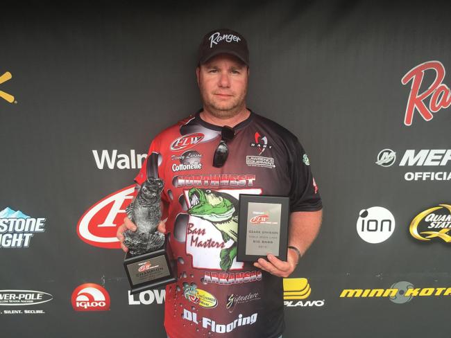 Co-angler Dewey Larson of Fayetteville, Ark., won the May 2 Ozark Division event on Table Rock Lake with 13 pounds, 3 ounces. He earned over $2,000 for his efforts. 