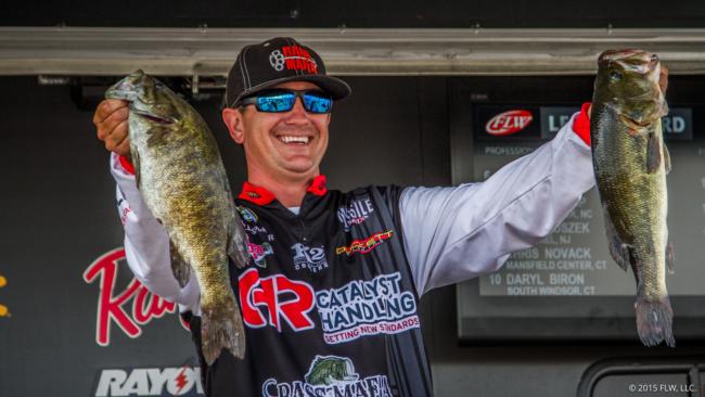 Gerald Spohrer hauled up from Louisiana and has cracked 37-12 the first two days for third place. 