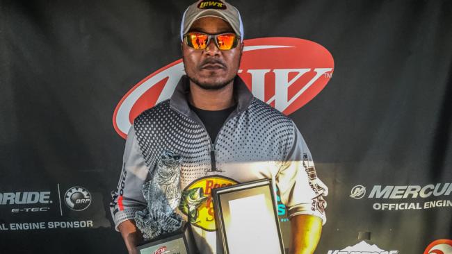 Co-angler Jeffery Conway of Mineral Springs, Ark., won the March 5 Arkie Division event on Lake Ouachita with a 14-pound, 8-ounce limit to earn over $2,400 in prize money.
