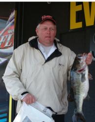 Mike Drain of Purcell, Okla., leads the Co-angler Division with 15 pounds, 2 ounces. This 6-pound, 15-ounce bass also tied him for the big-bass award.