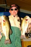 Quint Bourgeois of Brighton, Mich., grabbed the overall lead in the Co-angler Division with a total catch of 11 pounds, 1 ounce.