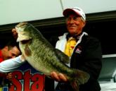 David Gliebe of Stockton, Calif., placed fifth for the pros with a limit weighing 19 pounds, 4 ounces, but it was this 9-8 kicker largemouth that turned heads Wednesday.