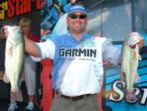 Pro Sam Lashlee of Camden, Tenn., is in third after day one with 19 pounds, 4 ounces.