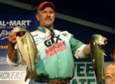 Pro Darrel Robertson of Jay, Okla., added five bass weighing 11 pounds, 11 ounces to his day-one catch to finish the opening round in second with 10 bass weighing 26 pounds, 10 ounces.