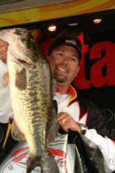 Pro Ron Colby of Page, Ariz., managed to leapfrog from third place in yesterday's competition to the runner-up slot during the finals after landing a two-day catch of 30 pounds, 15 ounces.