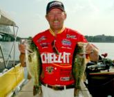 Pro Alvin Shaw of State Road, N.C., sight-fished his way to solid limits both days of the opening round on Guntersville Lake and posted a two-day weight of 32 pounds, 3 ounces.