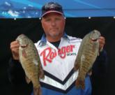 Pro Robert Sherry overcame a slew of obstacles on the second day to land in the No. 2 spot heading into the final rounds.