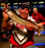 Robert Lampman caught two walleyes that weighed 10 pounds, 8 ounces on day three to take the lead at the 2005 Wal-Mart FLW Walleye Tour Championship.