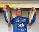 Pro Jason Knapp of Uniontown, Pa., is in fourth place with 11 pounds, 12 ounces.