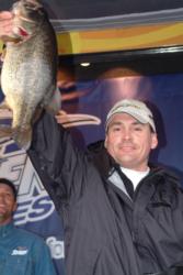 Pro Jerry Fischer of Lincoln, Calif., grabbed fifth place during the finals at Clear Lake.