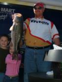Tim Farley of Lula, Ga., closed the gap today to pull within 13 ounces of the leader. He is in second with 46 pounds, 5 ounces.