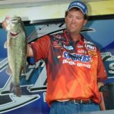 Chris Baumgardner of Gastonia, N.C., took the big bass lead on the pro side with this 6-pound, 8-ounce bass.
