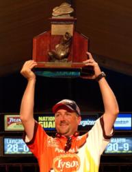 Tracy Adams takes home his first FLW Tour trophy, at Lake Champlain, after 10 years on tour.