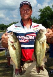 Second-place pro Chris Cox of Belleville, Wis., caught a limit weighing 15 pounds, 5 ounces Thursday, totaling 30-7 over the first two days.