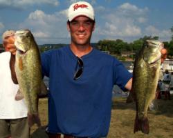 Co-angler Mark Myers of Minneapolis caught a 13-pound, 2-ounce limit Wednesday and a 12-12 limit Thursday to take the lead with an opening-round total of 25-14.