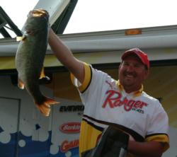 Stephen Johnston displays a 9-pounder he caught on day four at Lake Amistad in 2007.