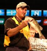Dave Andrews held onto the Eastern Division lead and advanced to the final day with a 28-pound, 12-ounce two-day catch.