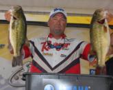 Pro Mark Allen of Kemp, Texas moved up to his best spot of the week - fourth - thanks to a 17-pound, 10-ounce catch today. His three-day total now settles in at 51 pounds, 9 ounces.
