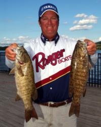 Eighth-place pro Brian Hensley of Edwardsburg, Mich., 13-4