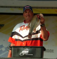 Tim Janke caught the Snickers Big Bass in the Pro Division on day one of the Stren Series Central Division finale. This brute weighed 5 pounds, 14 ounces.