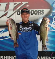 Jason Newby caught 25 pounds, 2 ounces Friday and leaped to third place in the Pro Division.