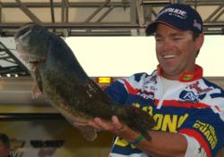 Tim Klinger shows off his kicker largemouth Saturday at Clear Lake. Estimated weight: 11 or 12 pounds.