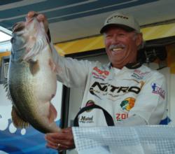 Tommy Martin shows off an 11-pound, 9-ounce Falcon Lake bass.