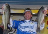 Pro Ken Bearden of LaGrange, Ga., weighed in five bass for 13 pounds, 10 ounces for second place on day one.