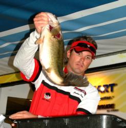 Co-angler Jonathan Simon of Orange, Texas, is in second with five bass, 18-12.