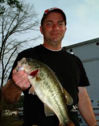 Pro Gary Vining of Morgan City, La., is in fifth with 10 bass weighing 34-6.