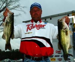 Pro Toby Hartsell of Livingston, Texas, is in third with 15 bass, 51-4.