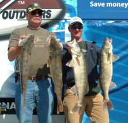 South Dakota pro Chad Schilling is fourth with 101 pounds, 9 ounces.
