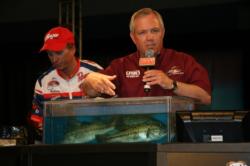 After pro Brent Ehrler loaded his fish in the scale tank, FLW Outdoors President/CEO Charlie Evans explained the benefits of an in-water weigh-in.
