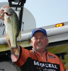 A 21-pound bag on day two gave Dave Parsons a sizeable lead that he would never relinquish.