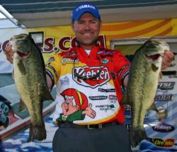 He had only a trolling motor for day three, but Keebler pro Dave Lefebre managed to catch his biggest limit of the tournament.
