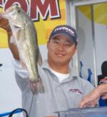 Moo Bae shows off his winning fish
