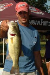 Alan Hults of Gautier, Miss., maintained the overall lead in the Co-angler Division for a second day in a row on the Red River.