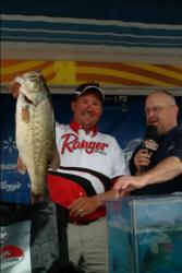 Stephen Johnston had the best final day catch of all pros with 17 pounds, 13 ounces, but it wasn