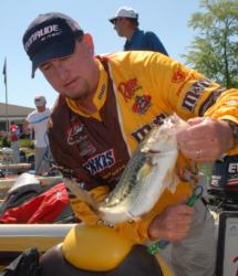 Sight-fishing master M&M's pro Greg Pugh thinks the main spawn is just kicking into gear at Lake Norman.