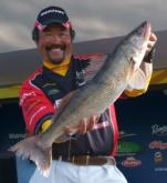 East Gull Lake, Minn., pro Ted Takasaki is in fifth place with a total weight of 43 pounds, 4 ounces.