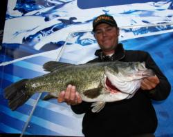 Tenth place pro Brandon Burruss earned Big Bass honors with his 8-pound, 13-ounce fish.