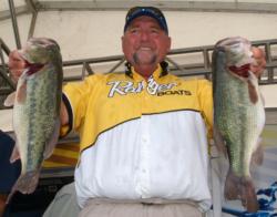 Mayfield, Ky., pro David Young is in third place after two days of competition on Kentucky and Barkley lakes.
