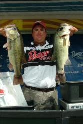 Chad Hicks of Rockville, Va. is in third place in the pro division with 19 pounds, 8 ounces.