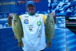 One ounce off the lead is Chip Harrison of Bremen, Ind. with 22 pounds, 11 ounces.