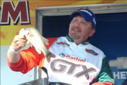 On the strength of an 8-pound total catch, Rod Yoder of West Lafayette, Ind., took home third place overall at the Stren Series Fort Madison event.