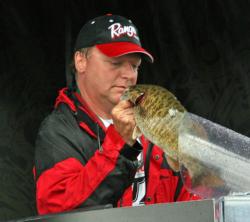 New York co-angler James Schneider dropped one spot to third. 