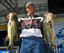 Targeting big fish paid off for third place pro Robert Lee who moved up 17 spots on day three.