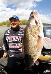 Walleye pro Dan Stier of Mina, S.D., is learning the benefits of snap weights.