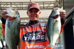 Bolstered by a total catch of 12 pounds, 1 ounce, Dearal Rodgers of Camden, S.C., vaulted into the overall lead in the Co-angler Division at the FLW Tour Lake Ouachita event.