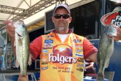 Scott Suggs of Bryant, Ark., heads into the finals of the FLW Tour Lake Ouachita event in second place.